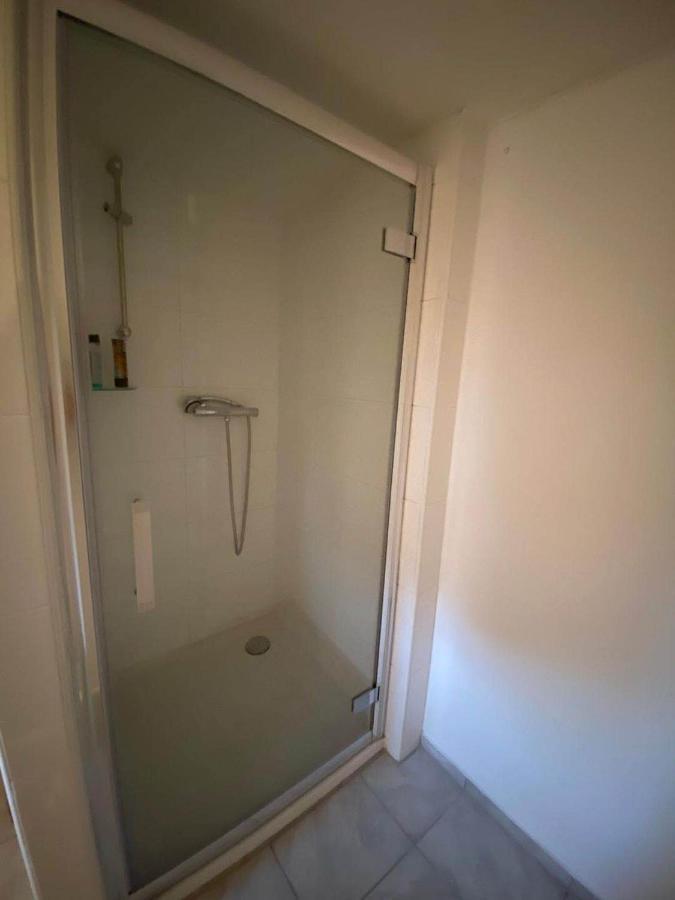 Neumünster Praktische City Apartments Direkt Am Hauptbahnhof מראה חיצוני תמונה