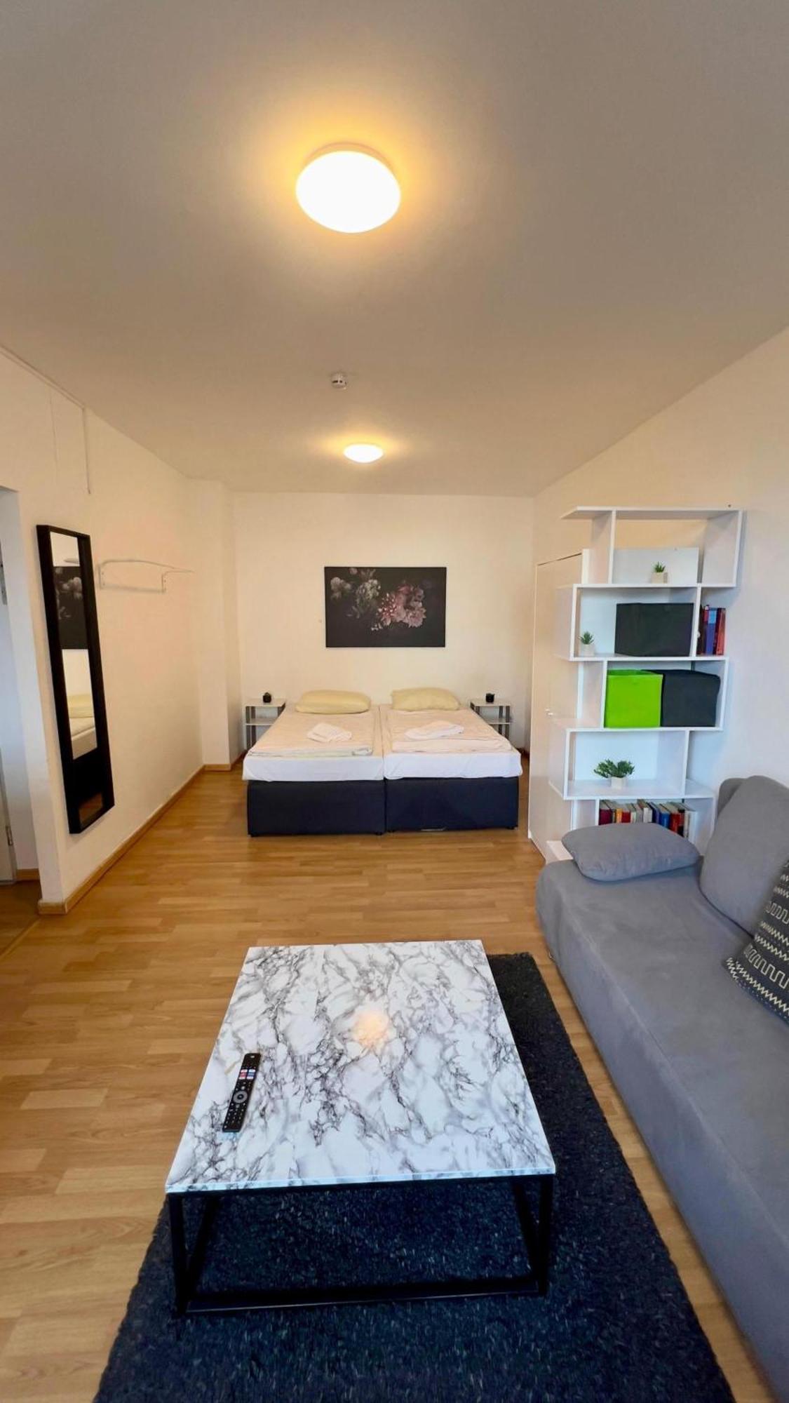 Neumünster Praktische City Apartments Direkt Am Hauptbahnhof מראה חיצוני תמונה