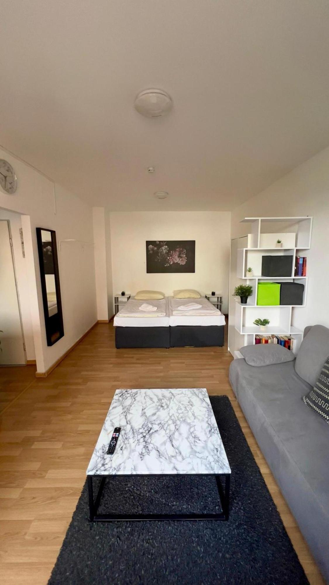 Neumünster Praktische City Apartments Direkt Am Hauptbahnhof מראה חיצוני תמונה