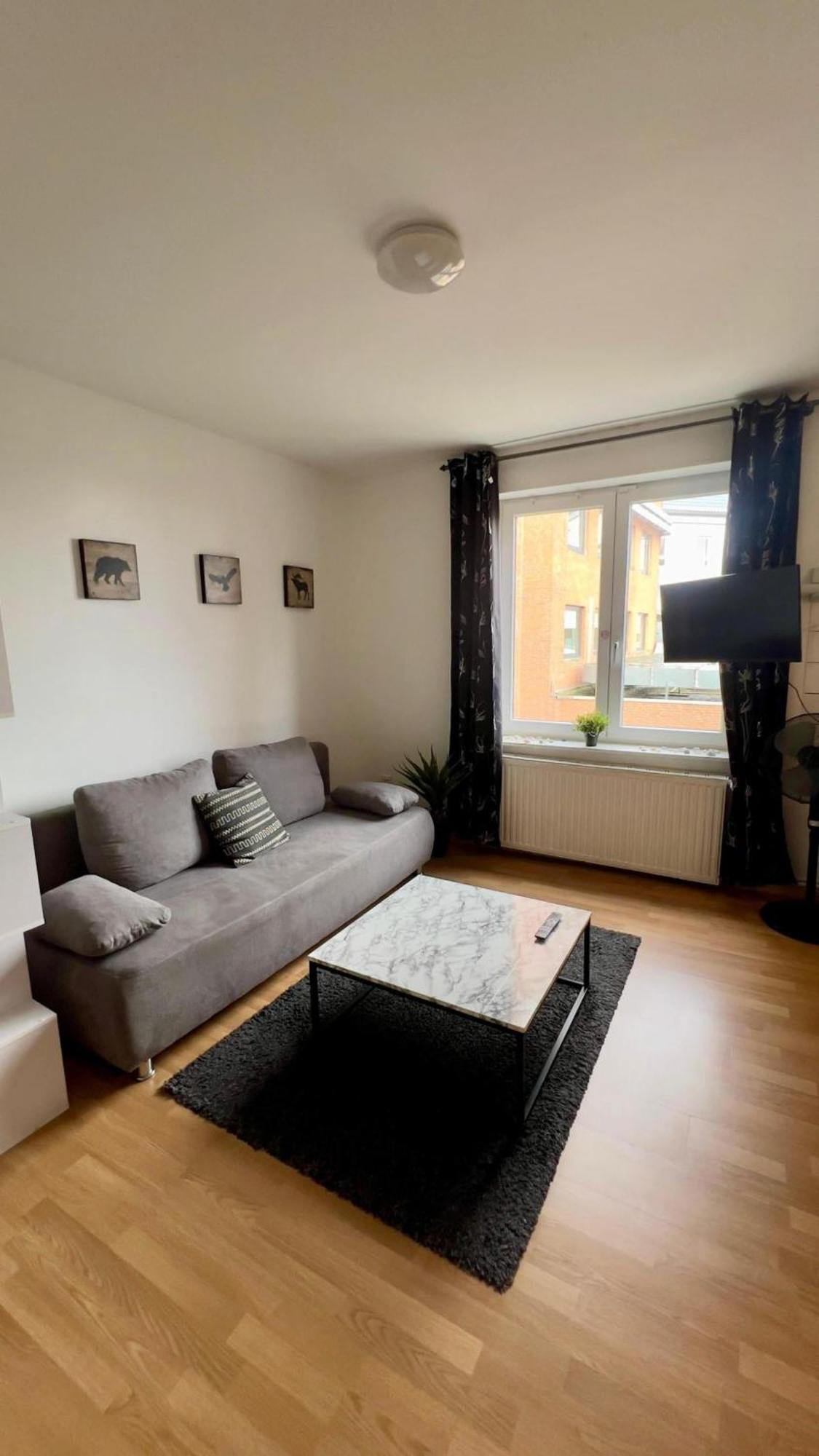 Neumünster Praktische City Apartments Direkt Am Hauptbahnhof מראה חיצוני תמונה