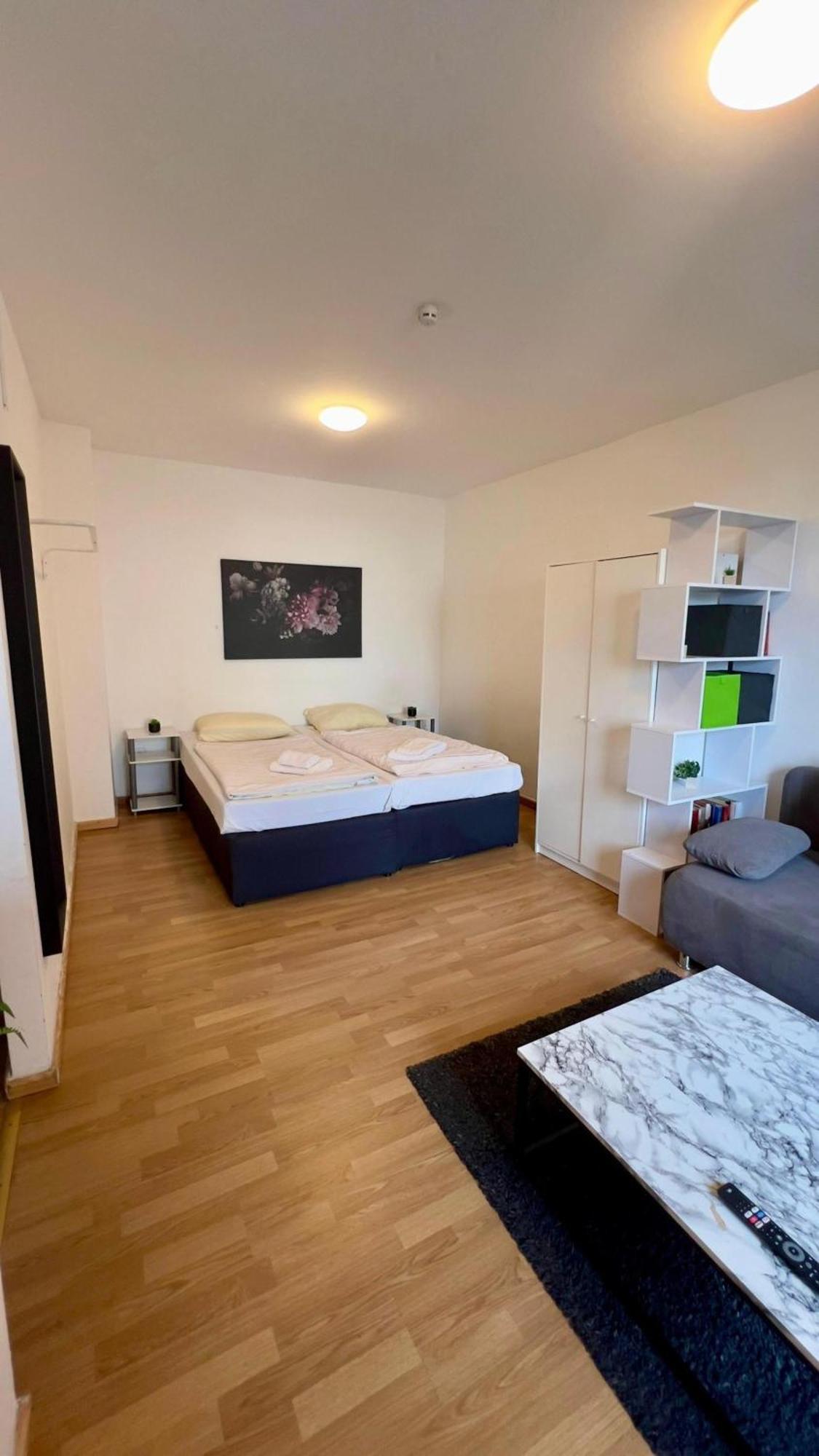 Neumünster Praktische City Apartments Direkt Am Hauptbahnhof מראה חיצוני תמונה